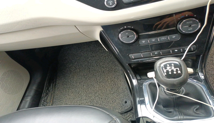 2020 Tata NEXON XZ PLUS PETROL, Petrol, Manual, 31,973 km, interior