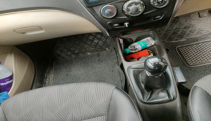 2012 Hyundai Eon ERA +, Petrol, Manual, 75,057 km, interior