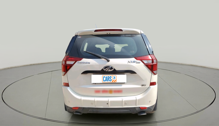 2018 Mahindra XUV500 W7, Diesel, Manual, 89,531 km, exterior