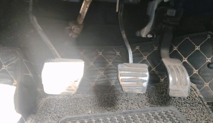 2018 Mahindra XUV500 W7, Diesel, Manual, 89,531 km, interior