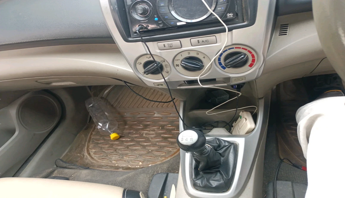 2011 Honda City 1.5L I-VTEC E MT, Petrol, Manual, 1,05,754 km, interior