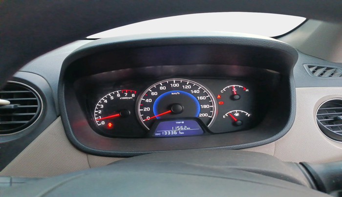 2017 Hyundai Grand i10 SPORTZ 1.2 KAPPA VTVT, Petrol, Manual, 1,33,361 km, interior