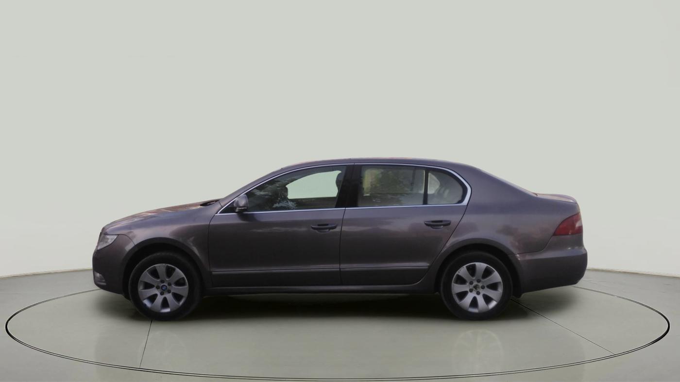 2011 Skoda Superb ELEGANCE 1.8 TSI MT, Petrol, Manual, 68,528 km, exterior