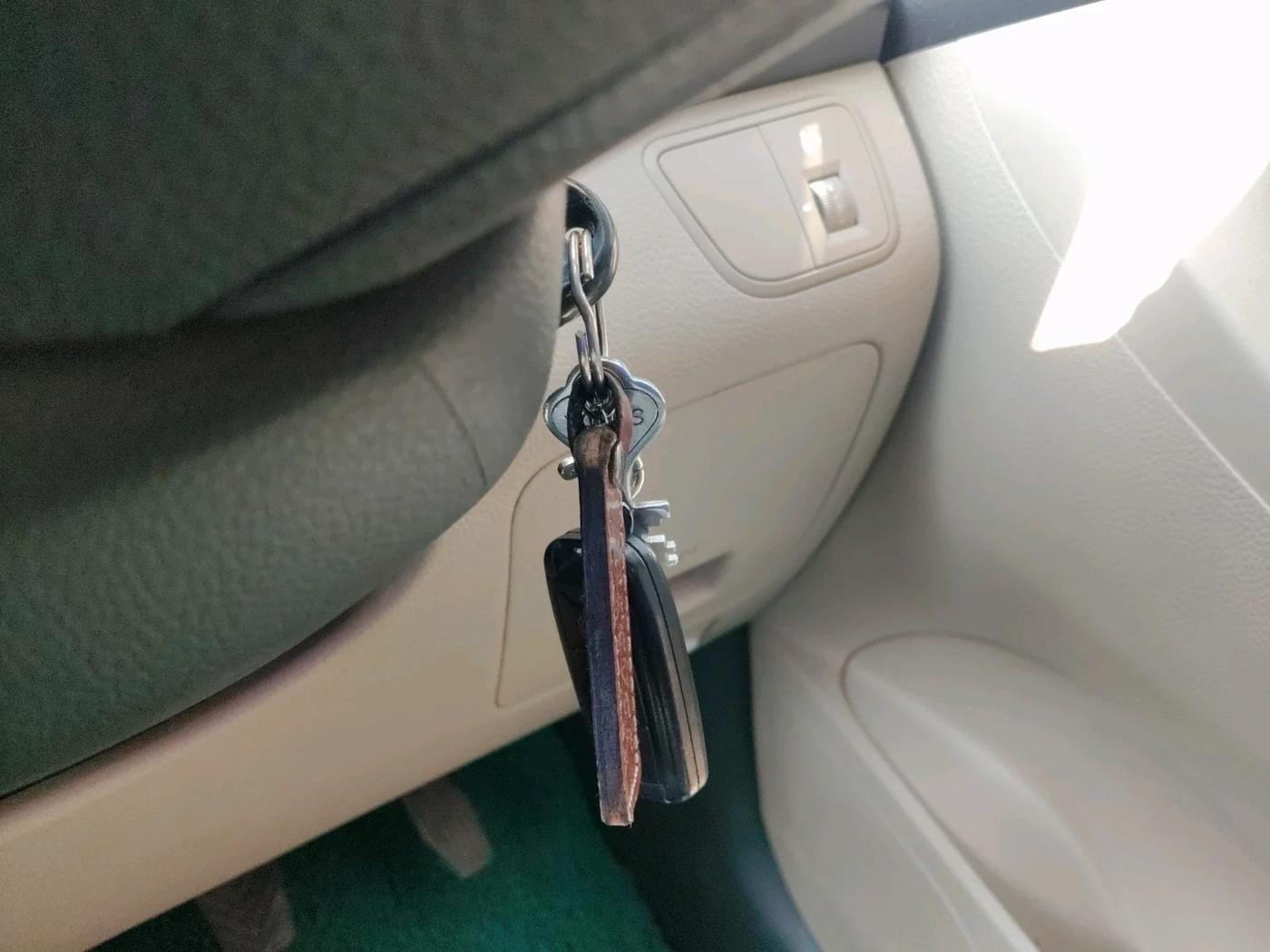 2014 Hyundai Eon ERA +, Petrol, Manual, 48,239 km, interior