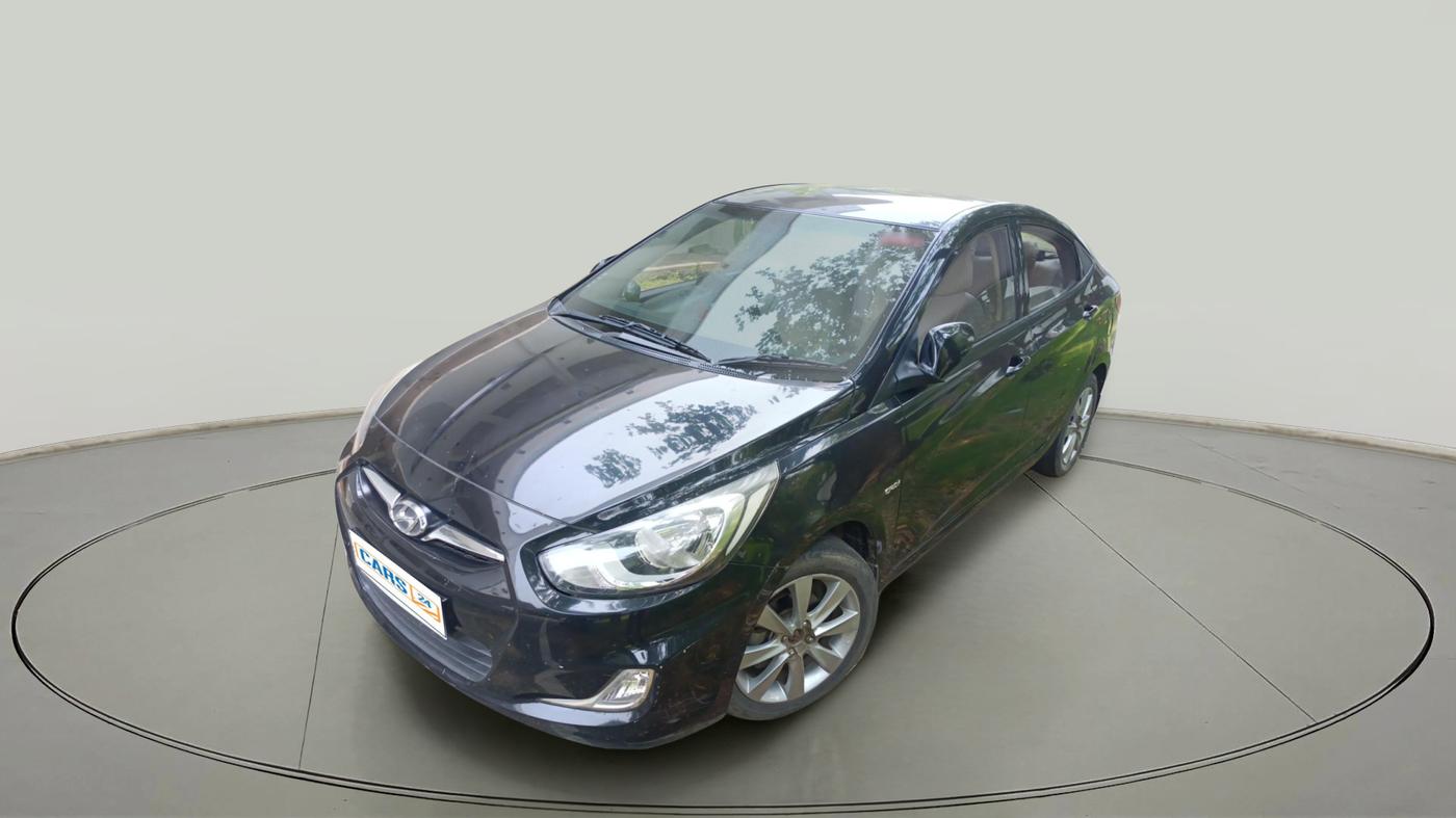 2013 Hyundai Verna FLUIDIC 1.6 CRDI SX, Diesel, Manual, 90,246 km, exterior
