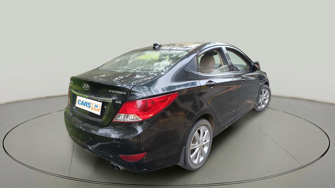2013 Hyundai Verna FLUIDIC 1.6 CRDI SX, Diesel, Manual, 90,246 km, exterior