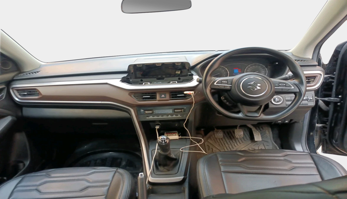 2023 Maruti BREZZA ZXI, Petrol, Manual, 27,483 km, interior