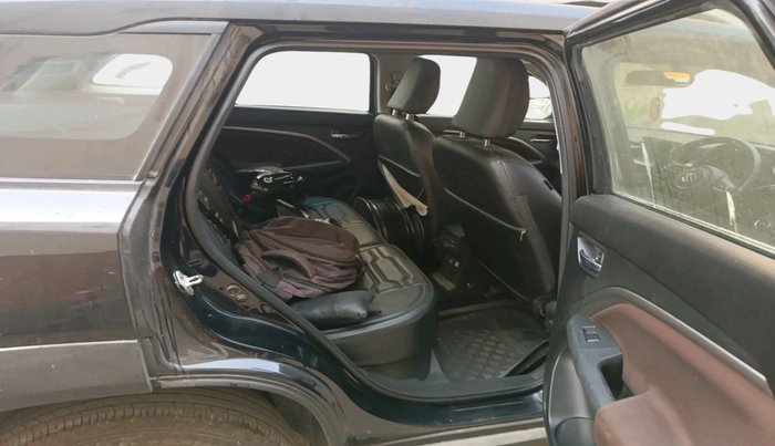 2023 Maruti BREZZA ZXI, Petrol, Manual, 27,483 km, interior