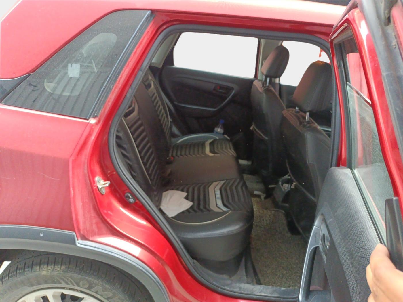 2018 Maruti Vitara Brezza VDI, Diesel, Manual, 73,783 km, interior