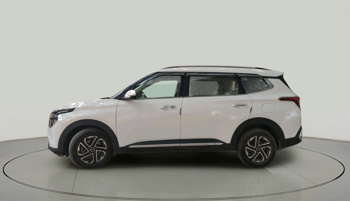 2022 KIA CARENS LUXURY 1.5 DIESEL 7 STR, Diesel, Manual, 52,211 km, exterior