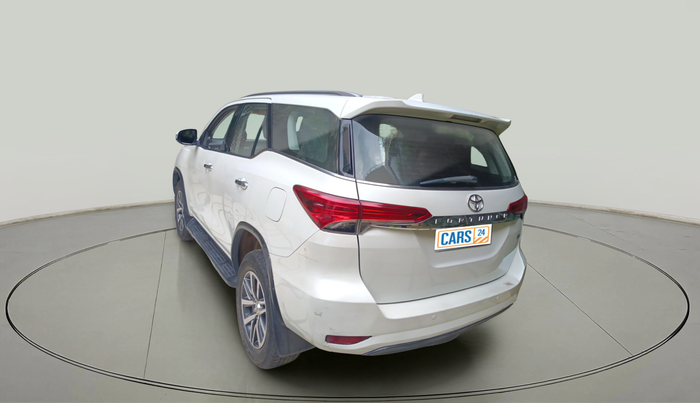 2017 Toyota Fortuner 2.8 4X4 AT, Diesel, Automatic, 2,88,249 km, exterior