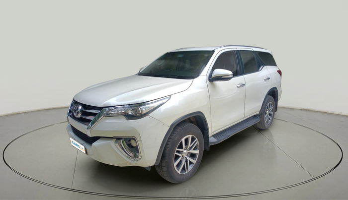 2017 Toyota Fortuner 2.8 4X4 AT, Diesel, Automatic, 2,88,249 km, exterior