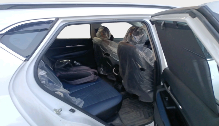 2025 KIA SONET HTK Plus (O) 1.2 Petrol MT, Petrol, Manual, 11,722 km, interior