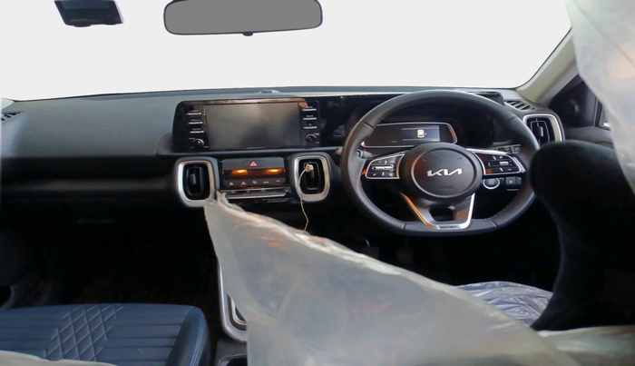 2025 KIA SONET HTK Plus (O) 1.2 Petrol MT, Petrol, Manual, 11,722 km, interior