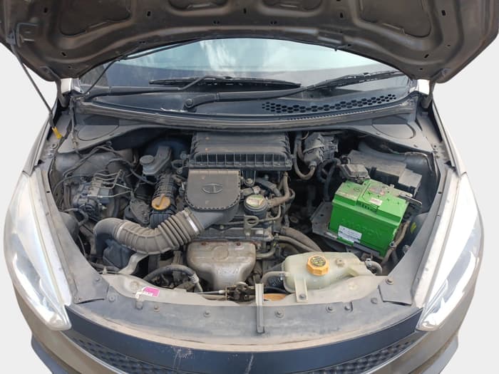2018 Tata TIAGO NRG PETROL, Petrol, Manual, 44,682 km, exterior