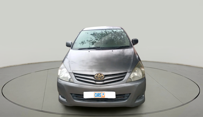 2011 Toyota Innova 2.5 G4 8 STR, Diesel, Manual, 55,327 km, exterior