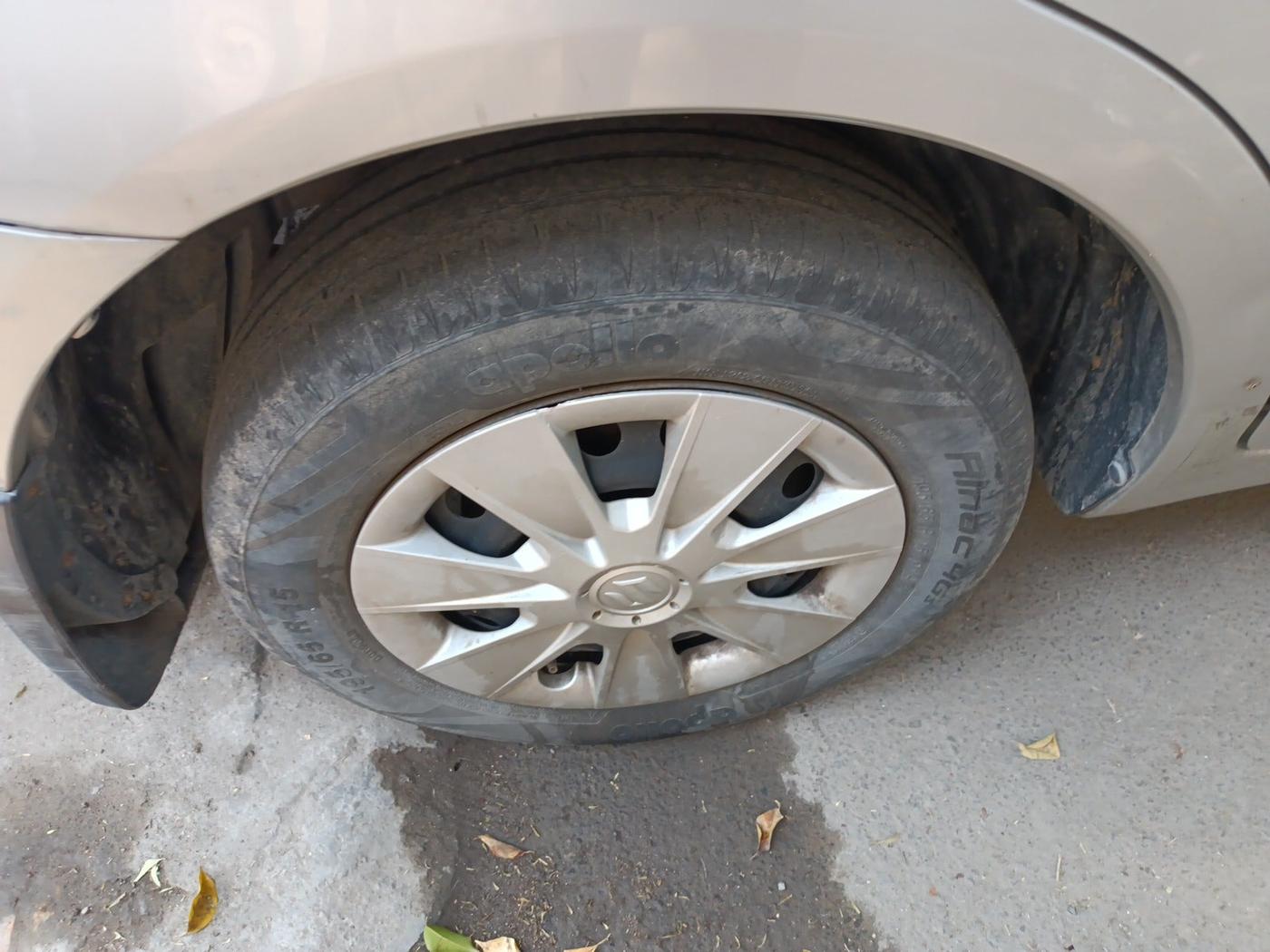 2010 Maruti SX4 VXI, Petrol, Manual, 76,378 km, tyre