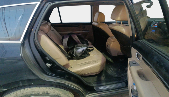 2012 Hyundai Santa Fe 2 WD, Diesel, Manual, 1,35,900 km, interior