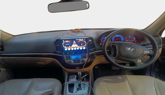 2012 Hyundai Santa Fe 2 WD, Diesel, Manual, 1,35,900 km, interior