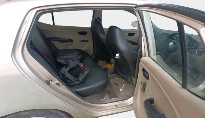 2011 Hyundai i10 ERA 1.1, Petrol, Manual, 61,678 km, interior