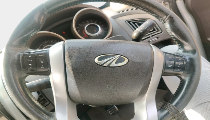 2012 Mahindra XUV500 W8, Diesel, Manual, 97,347 km, interior