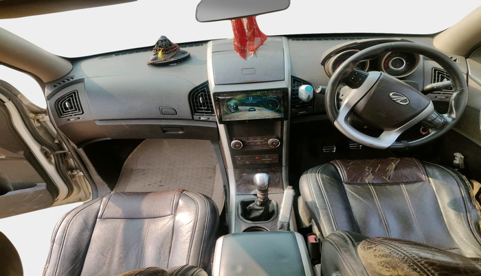 2012 Mahindra XUV500 W8, Diesel, Manual, 97,347 km, interior