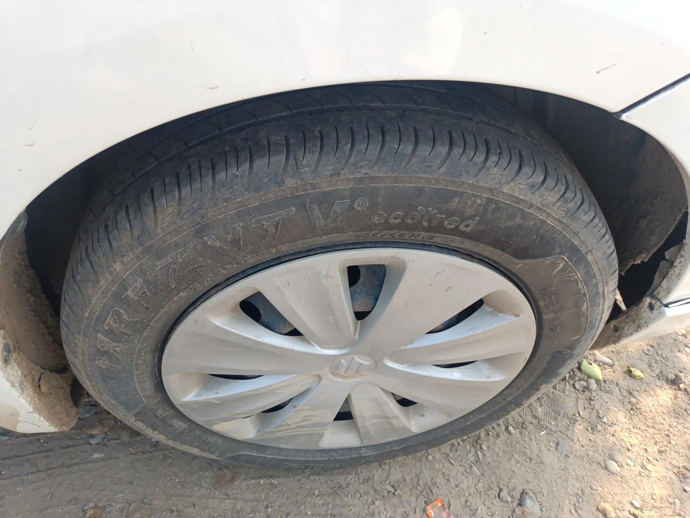 2018 Maruti Ertiga VXI CNG, Petrol, Manual, 1,31,407 km, tyre