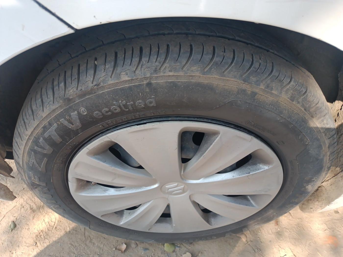 2018 Maruti Ertiga VXI CNG, Petrol, Manual, 1,31,407 km, tyre