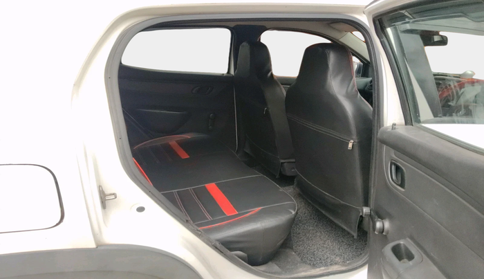 2016 Renault Kwid RXT 1.0, Petrol, Manual, 70,237 km, interior