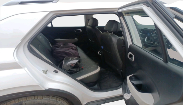 2024 Hyundai VENUE S (O) 1.0 Turbo Petrol DCT, Petrol, Automatic, 14,658 km, interior