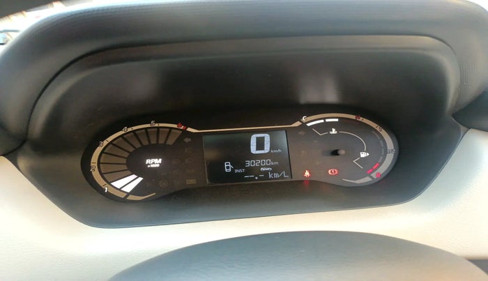 2021 Nissan MAGNITE XL, Petrol, Manual, 30,201 km, interior