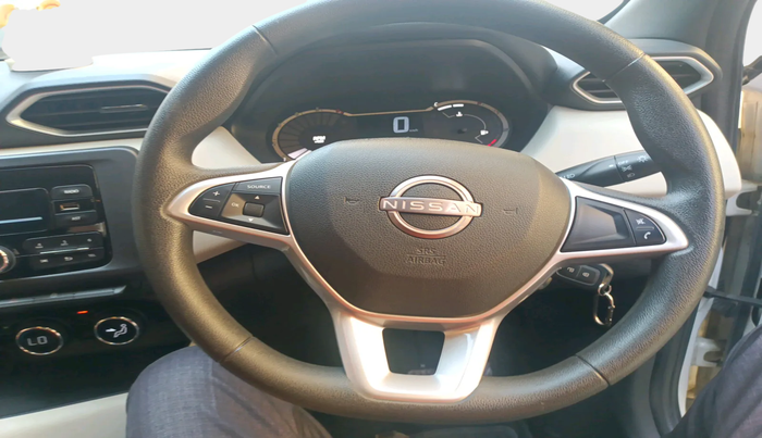 2021 Nissan MAGNITE XL, Petrol, Manual, 30,201 km, interior
