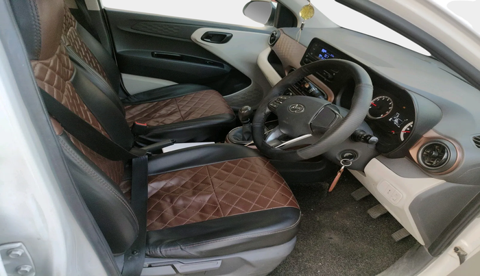 2021 Hyundai AURA S 1.2 CNG, Petrol, Manual, 74,814 km, interior