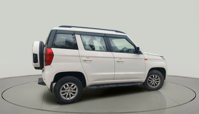 2017 Mahindra TUV300 T8, Diesel, Manual, 1,25,817 km, exterior