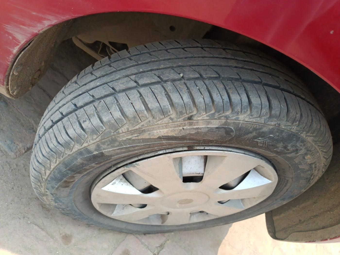 2018 Datsun Redi Go A, Petrol, Manual, 41,563 km, tyre