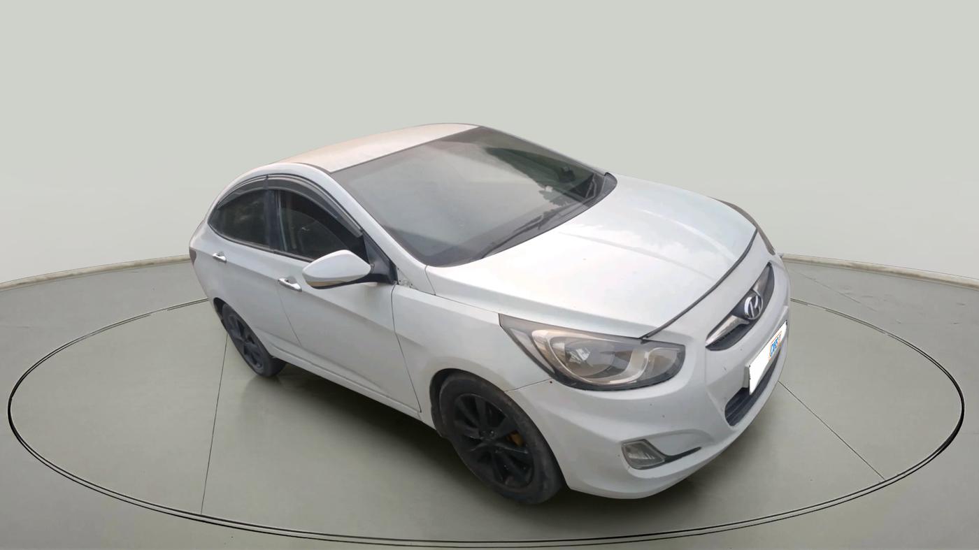 2013 Hyundai Verna FLUIDIC 1.6 CRDI SX, Diesel, Manual, 1,08,151 km, exterior