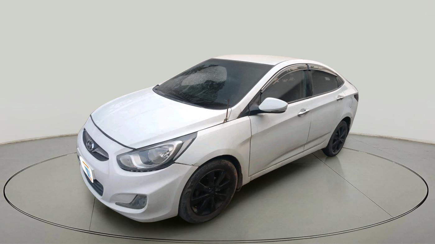 2013 Hyundai Verna FLUIDIC 1.6 CRDI SX, Diesel, Manual, 1,08,151 km, exterior