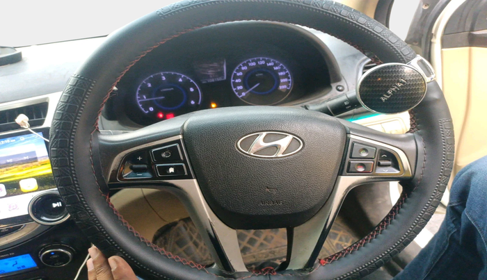 2013 Hyundai Verna FLUIDIC 1.6 CRDI SX, Diesel, Manual, 1,08,150 km, interior