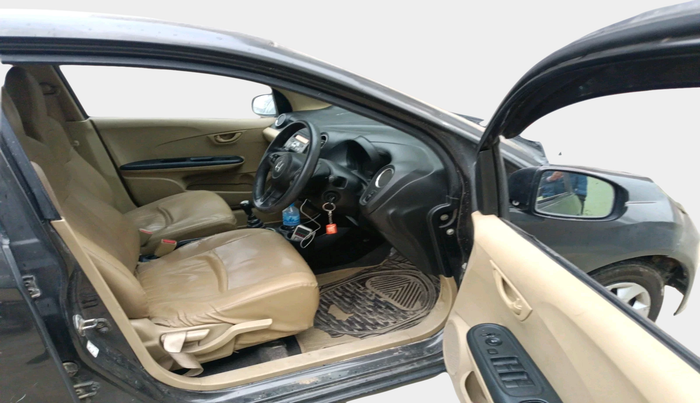 2015 Honda Amaze 1.5L I-DTEC S, Diesel, Manual, 69,582 km, interior