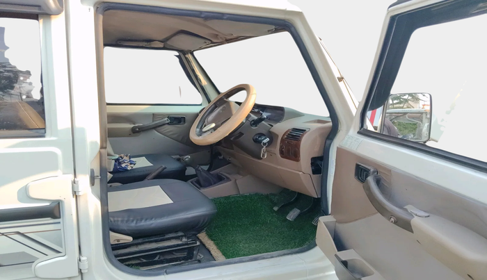 2015 Mahindra Bolero ZLX BS-III, Diesel, Manual, 91,364 km, interior