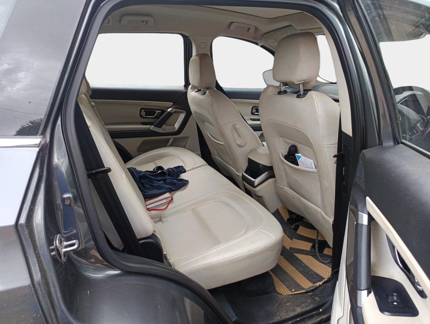2021 Tata Safari XZ PLUS, Diesel, Manual, 60,000 km, interior