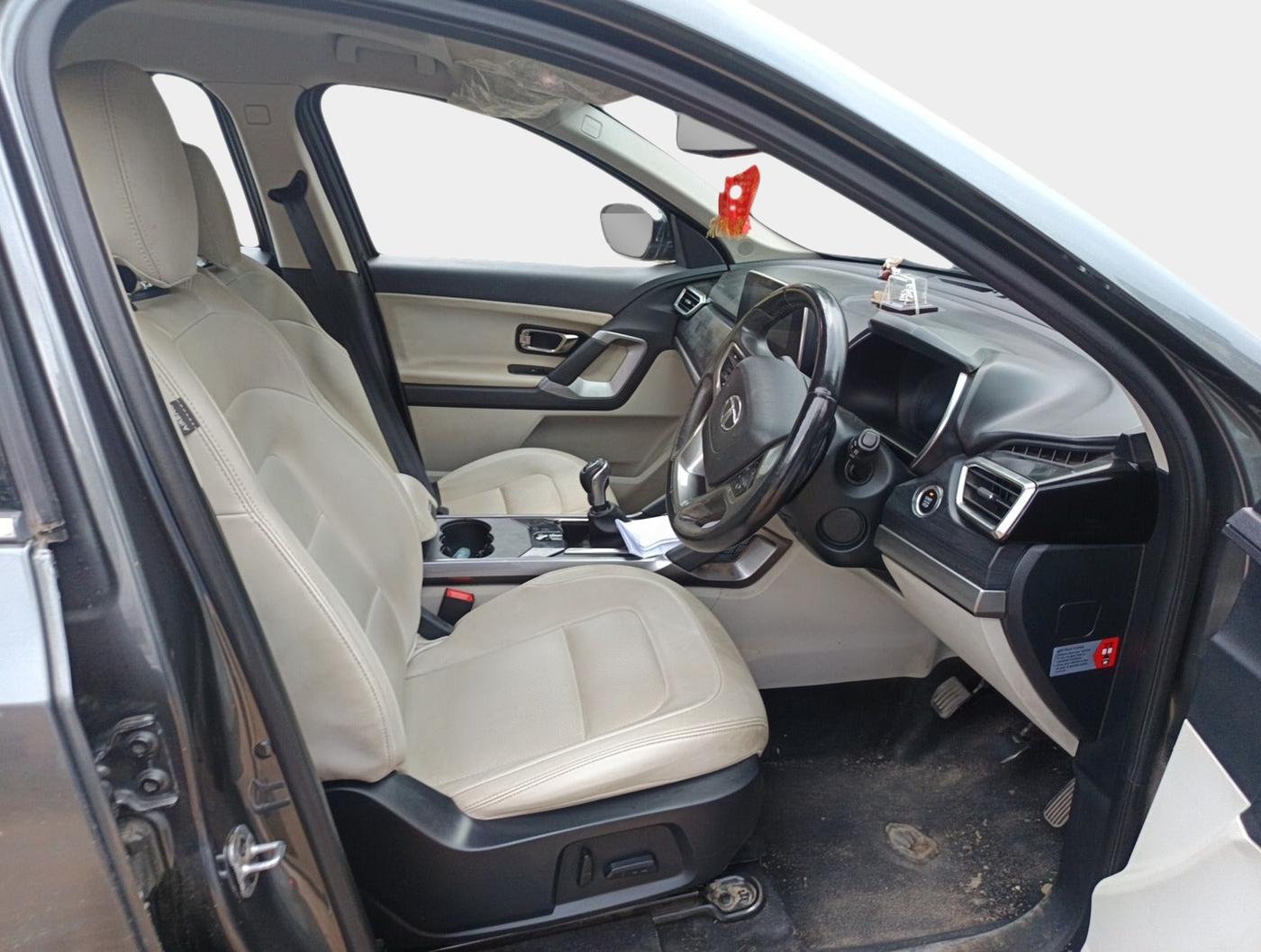 2021 Tata Safari XZ PLUS, Diesel, Manual, 60,000 km, interior