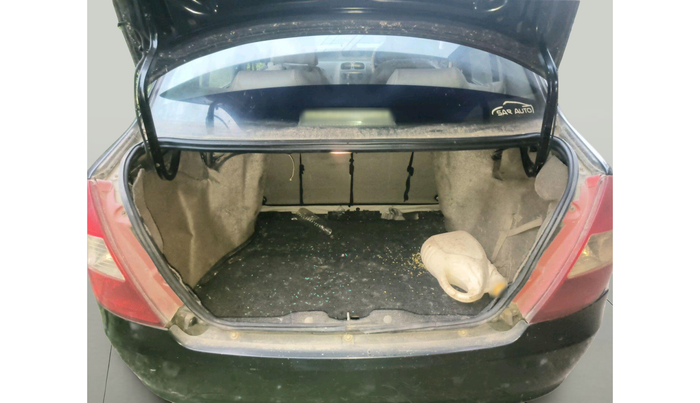 2011 Tata Indigo ECS GLS, Petrol, Manual, 87,069 km, exterior