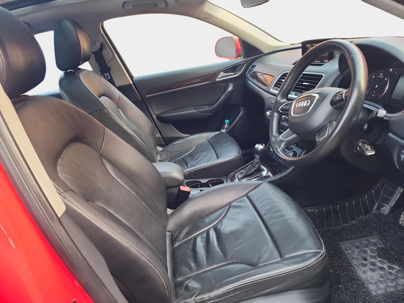 2018 Audi Q3 35 TDI Quattro, Diesel, Automatic, 1,39,779 km, interior