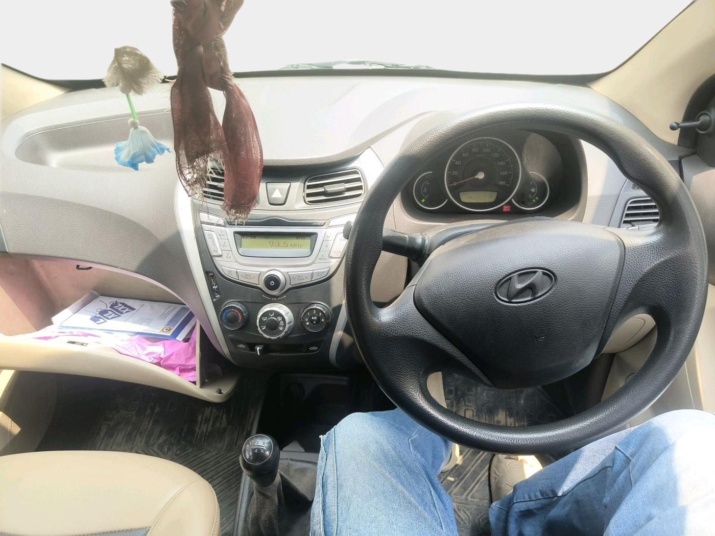 2015 Hyundai Eon MAGNA +, Petrol, Manual, 48,479 km, interior