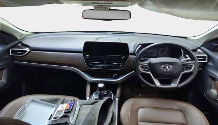 2020 Tata Harrier XZA PLUS 2.0L, Diesel, Automatic, 61,291 km, interior