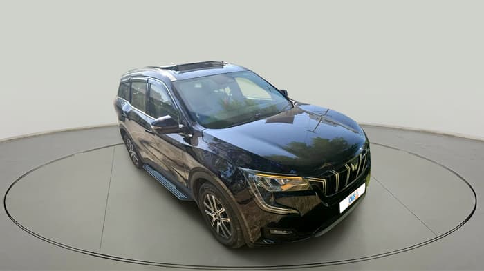 2023 Mahindra XUV700 AX 7 LUXURY P AT 7 STR, Petrol, Automatic, 19,876 km, exterior