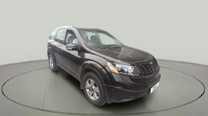 2014 Mahindra XUV500 W8, Diesel, Manual, 2,61,401 km, exterior
