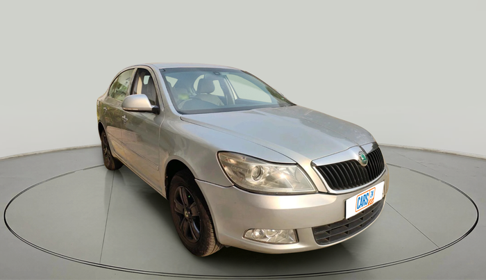 2011 Skoda Laura AMBIENTE 2.0 TDI CR AT, Diesel, Automatic, 1,87,564 km, exterior