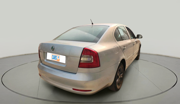 2011 Skoda Laura AMBIENTE 2.0 TDI CR AT, Diesel, Automatic, 1,87,564 km, exterior